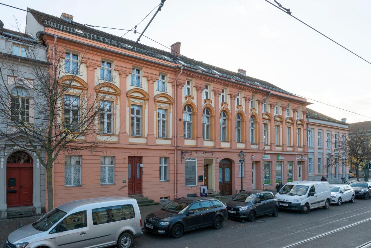 Studio Apartment Im Palais Fleur Blanche Potsdam Extérieur photo